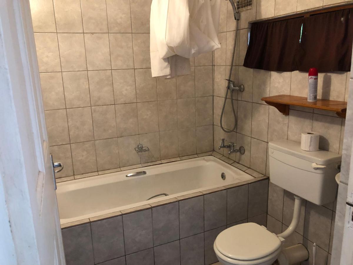 Carsdale Country Lodge Empangeni Buitenkant foto