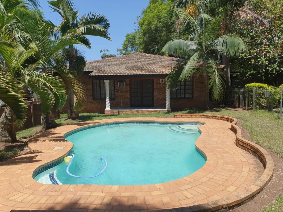 Carsdale Country Lodge Empangeni Buitenkant foto